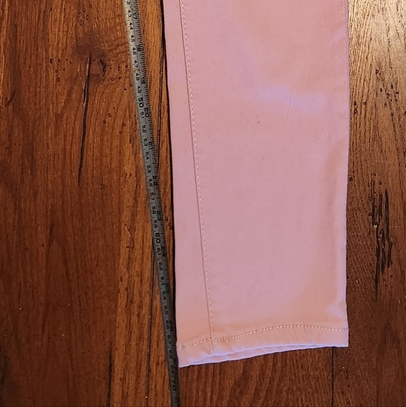 Levi's Jegging  Size 16 Color Light Pink has adjustable waist tabs - Picture 3 of 10